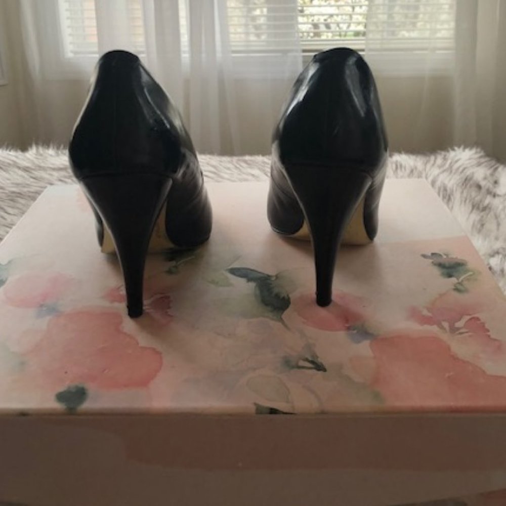 BLACK PUMPS - Picture 4 of 5